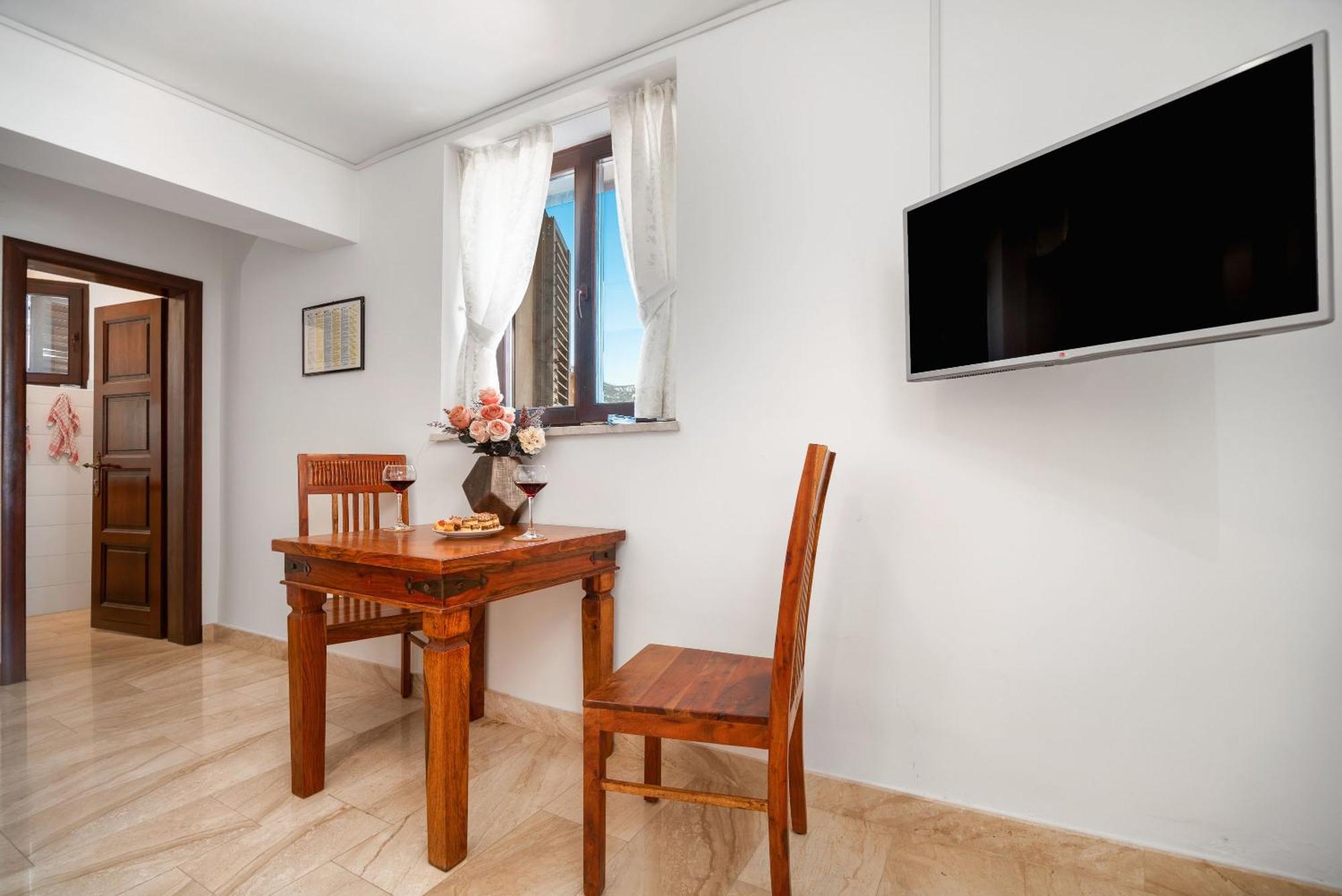 Luxury Apartments Perko Kaštela Δωμάτιο φωτογραφία